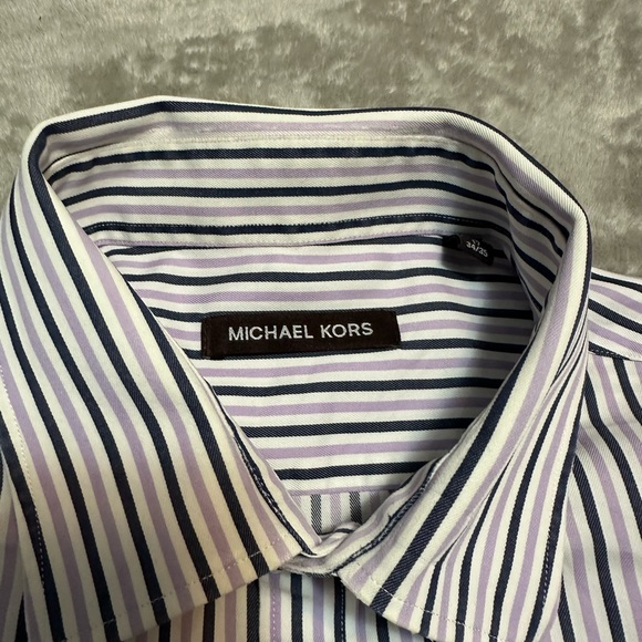 Michael Kors men button down shirt 
Used has signs of wear - Picture 10 of 11
